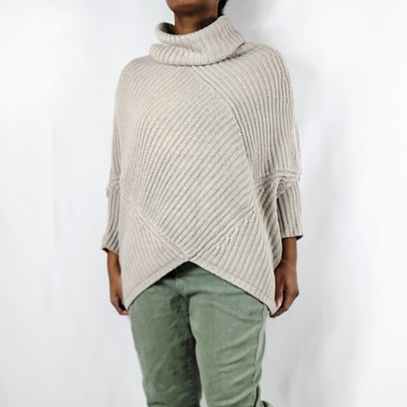 Chelsea & Theodore Ribbed Asymmetrical Cowl Neck Beige Sweater - Picture 1 of 12
